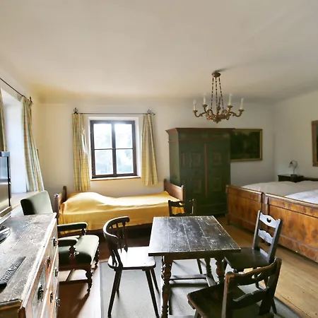 Haus Wartenberg Guest house 2*