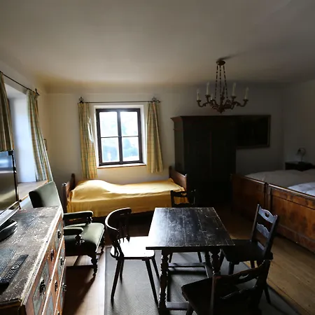 Haus Wartenberg 2*