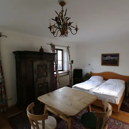 Haus Wartenberg 2*