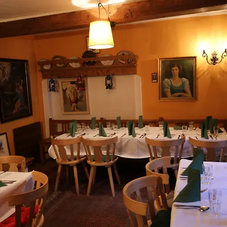 Haus Wartenberg Guest house 2*
