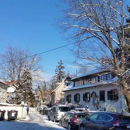 Haus Wartenberg 2*