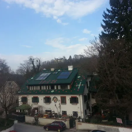 Haus Wartenberg 2*